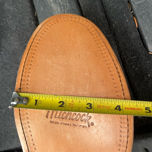 Hitchcock Men’s Wide Width Dress Shoe 9 - Picture 9 of 9